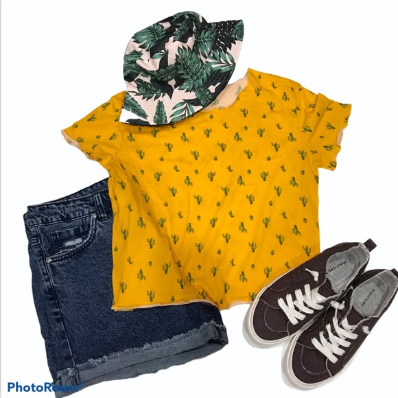 NWT CACTUS PRINT BABY TEE - Picture 3 of 8